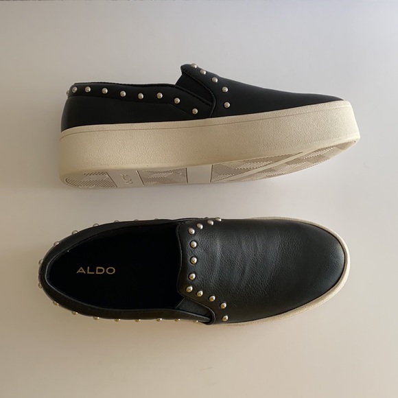 Black slip-ons with studs - Picture 2 of 9